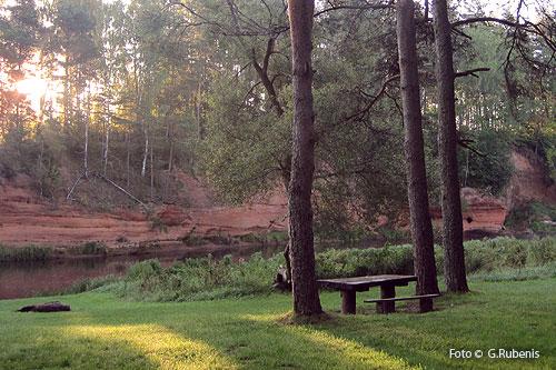 Salaca - Sarkanās klintis