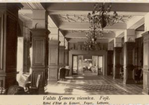 Ķemeru viesnīca iekšā